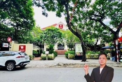Bán Siêu Phẩm VILLA mặt tiền Xuân Thủy, Thảo Điền, Q.2. DT: 897m2, Sổ Đỏ. Giá: 405 tỷ. LH: 0909108814